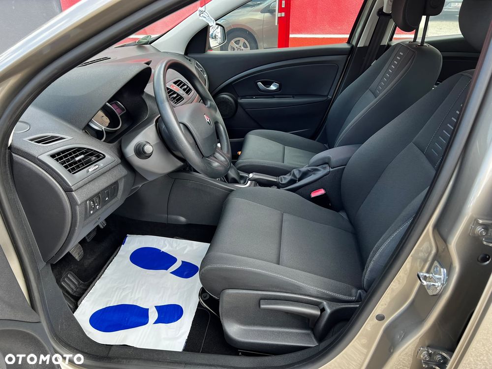 Renault Megane 1.6 16V Confort Authentique - 5