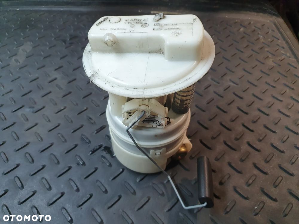 POMPA POMPKA PALIWA 8200057324 RENAULT CLIO II 1.2 1.4 1.6 16V - 1