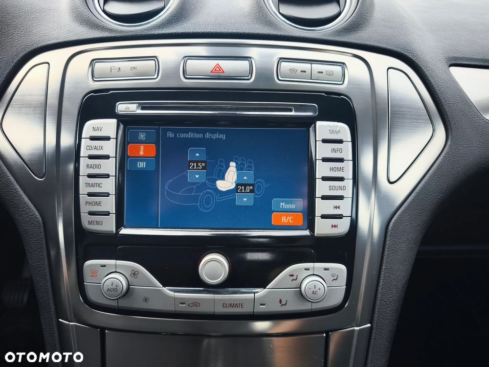 Ford Mondeo 2.0 TDCi Titanium - 23