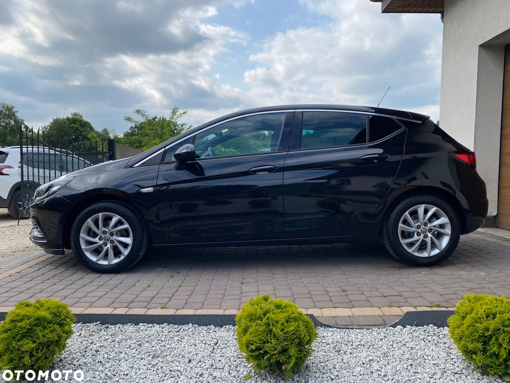 Opel Astra 1.4 Turbo Innovation - 4