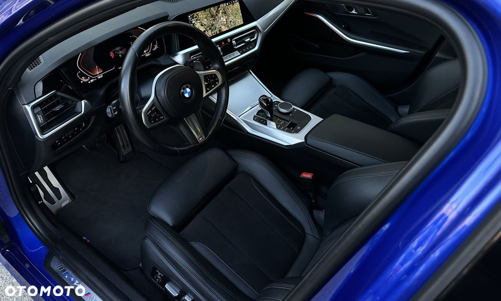 BMW Seria 3 320i M Sport sport - 12