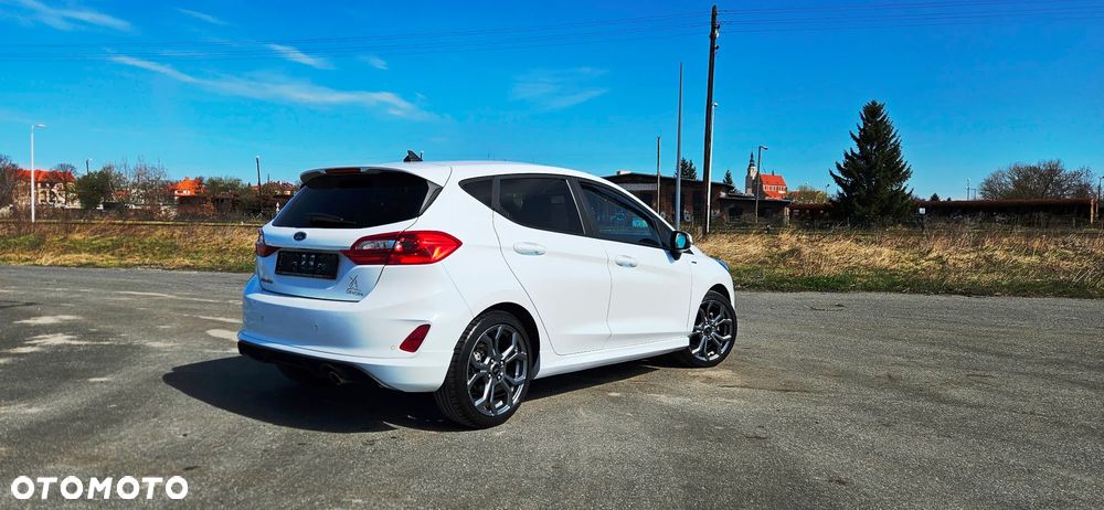 Ford Fiesta 1.1 S&S ST-LINE - 8