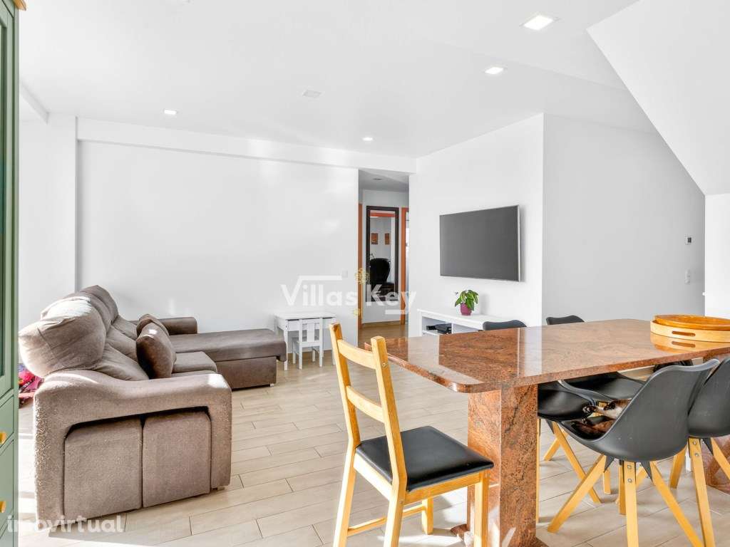 T2 + 1 REMODELADO EM LAGOS - Grande imagem: 4/25