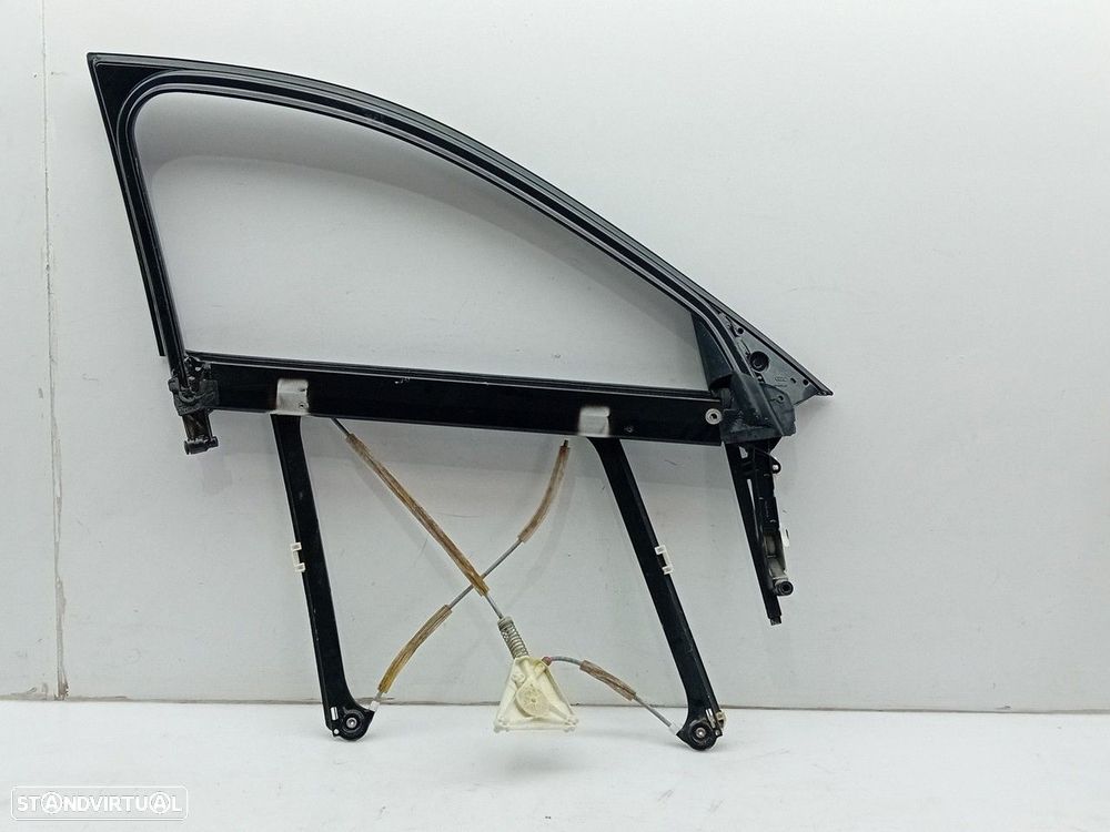 Elevador vidros frente direito AUDI A3 (8P1) - 2