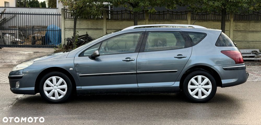 Peugeot 407 - 4