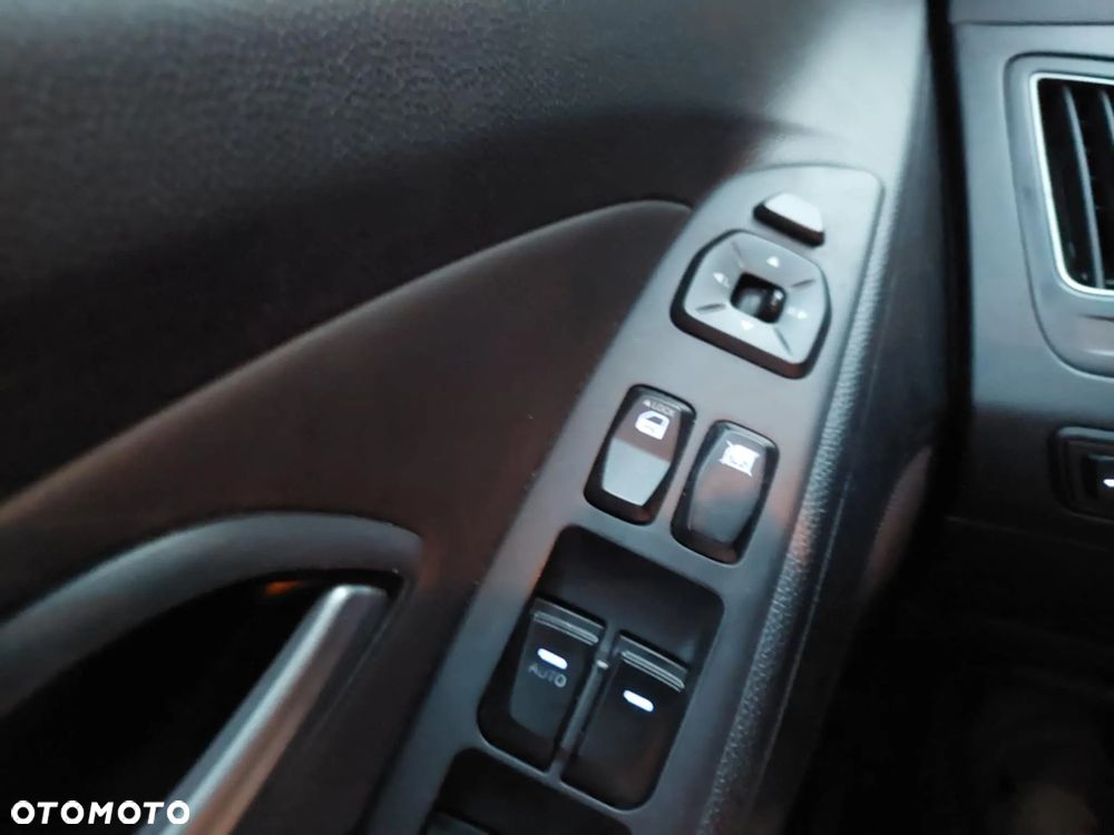 Hyundai ix35 1.7 CRDi Comfort 2WD - 2