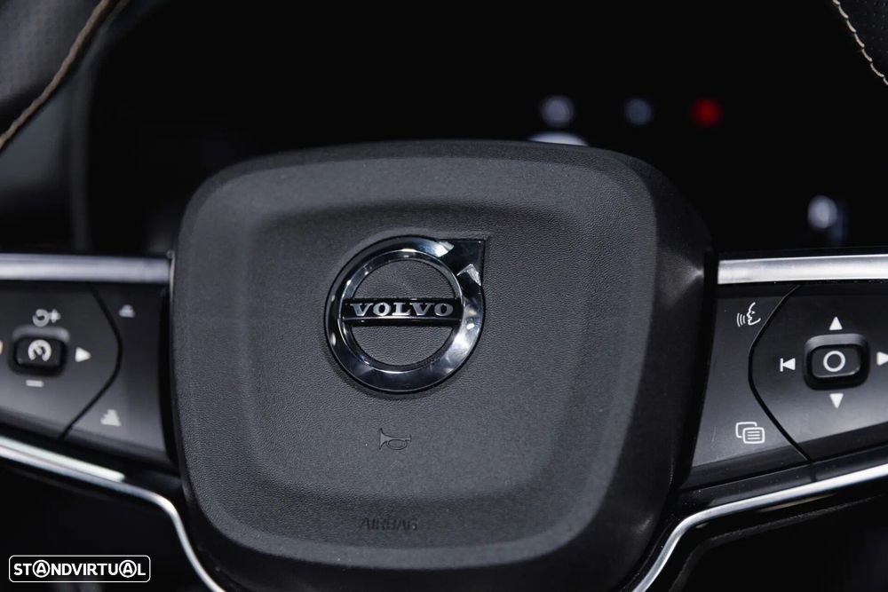 Volvo XC 40 P8 AWD Recharge RDesign - 22