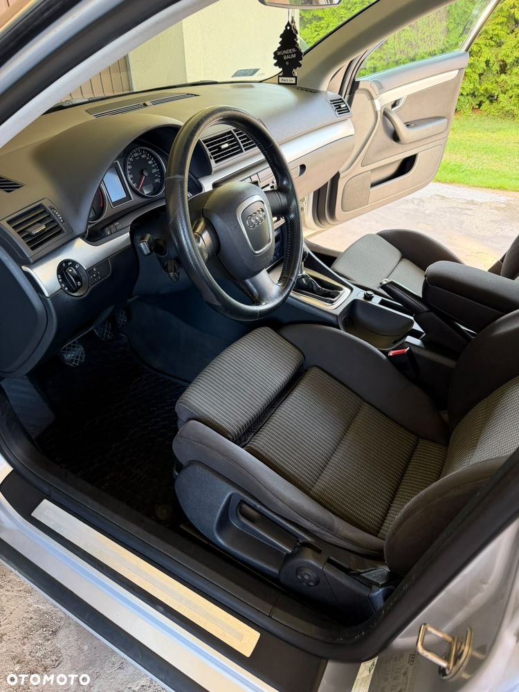 Audi A4 Avant - 7