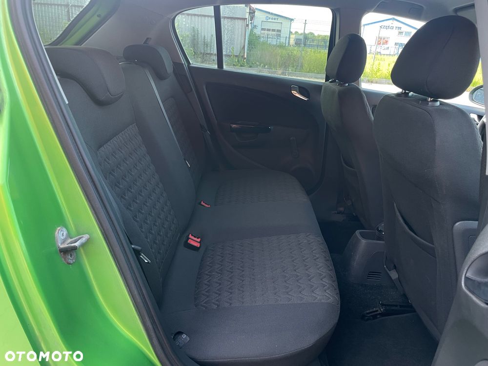Opel Corsa 1.4 16V Navi - 13