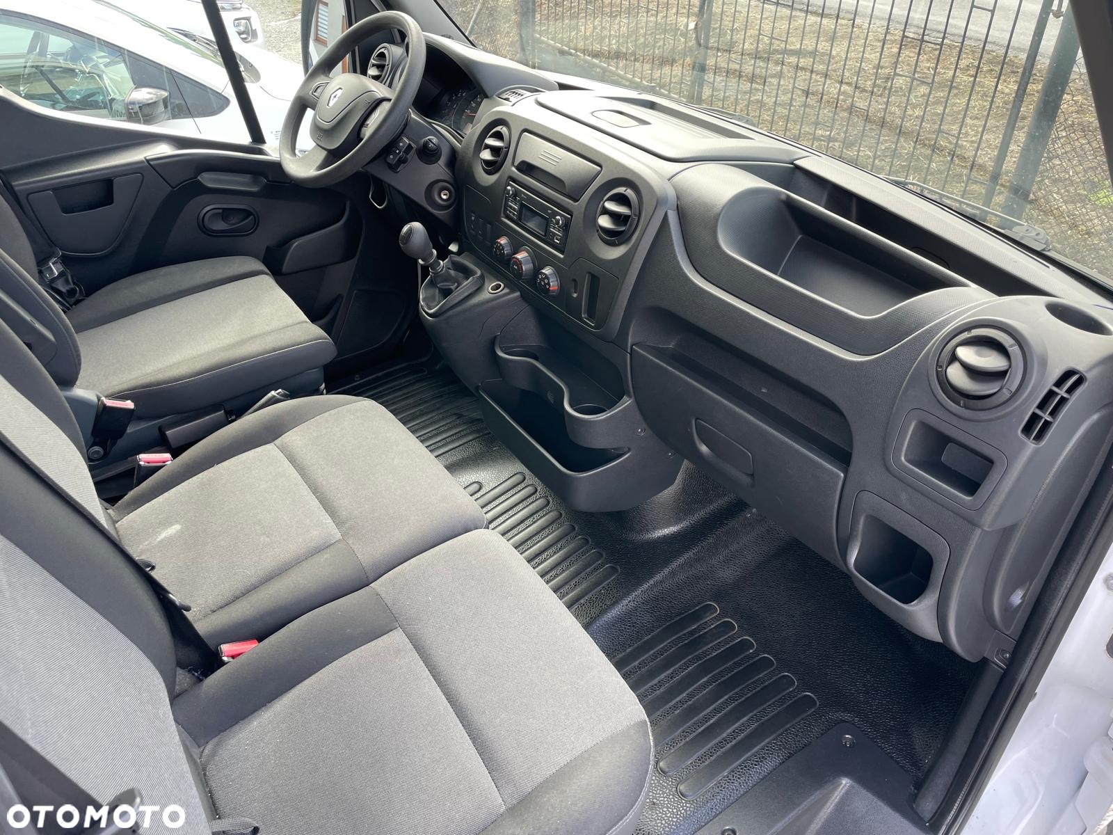 Renault Master - 13