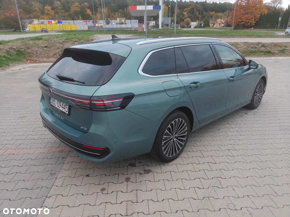 Volkswagen Passat - 5