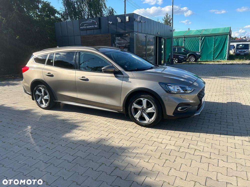 Ford Focus 1.5 EcoBoost Active - 3