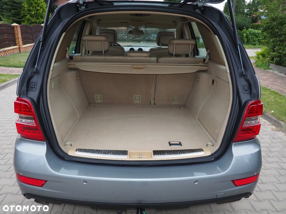 Mercedes-Benz ML - 29