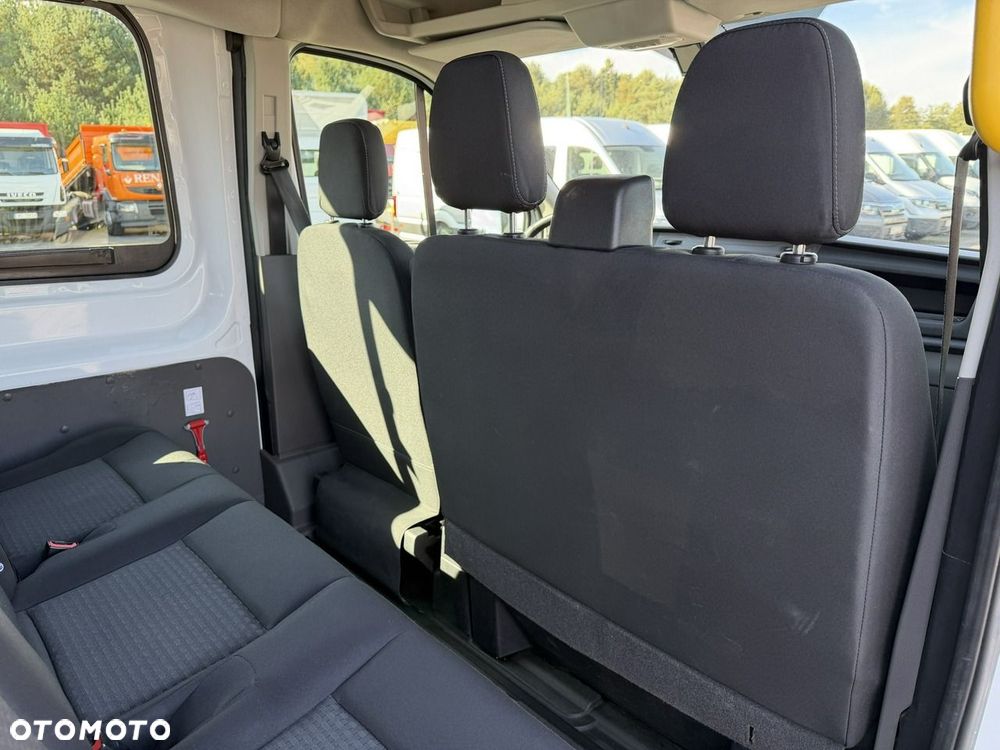Ford Transit - 25