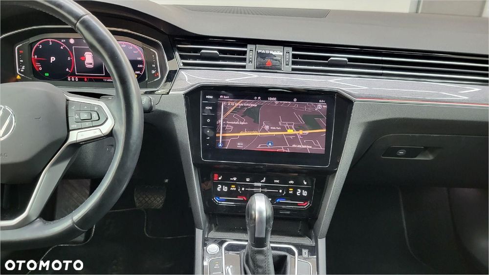 Volkswagen Passat Variant 2.0 TDI Elegance DSG - 14