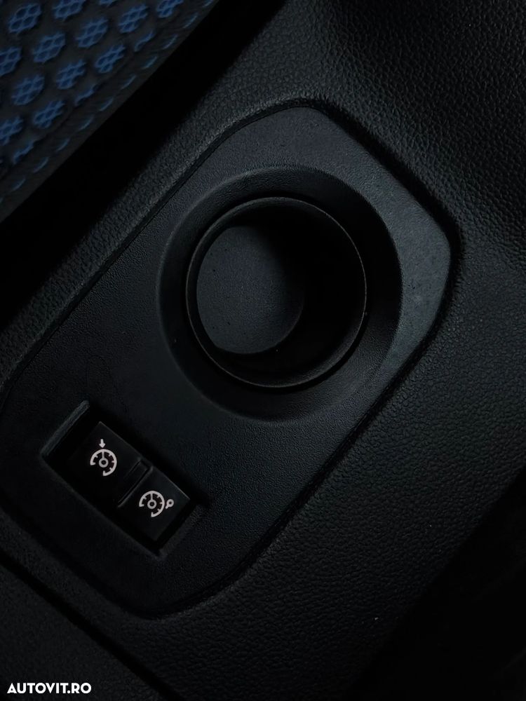 Dacia Duster TCe 130 2WD GPF Celebration - 22