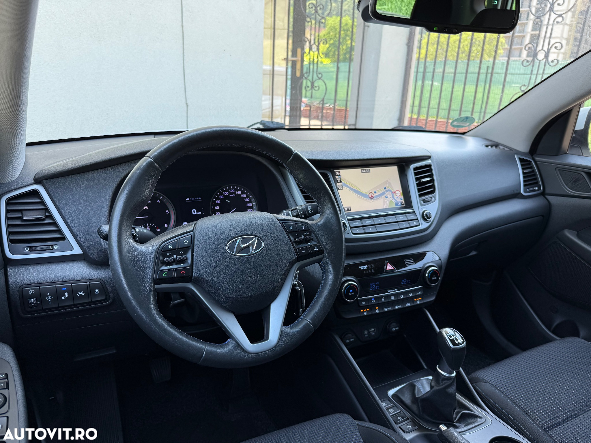 Hyundai Tucson blue 1.7 CRDi 2WD Style - 21