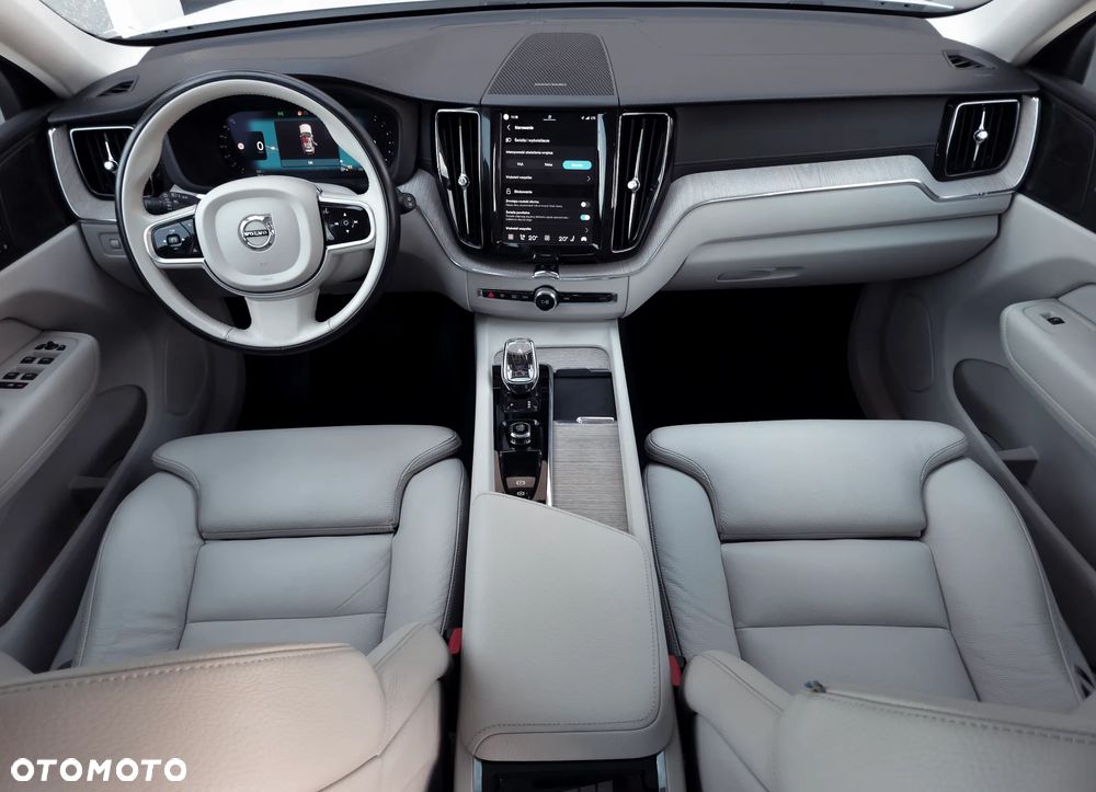 Volvo XC 60 B4 D AWD Inscription - 14