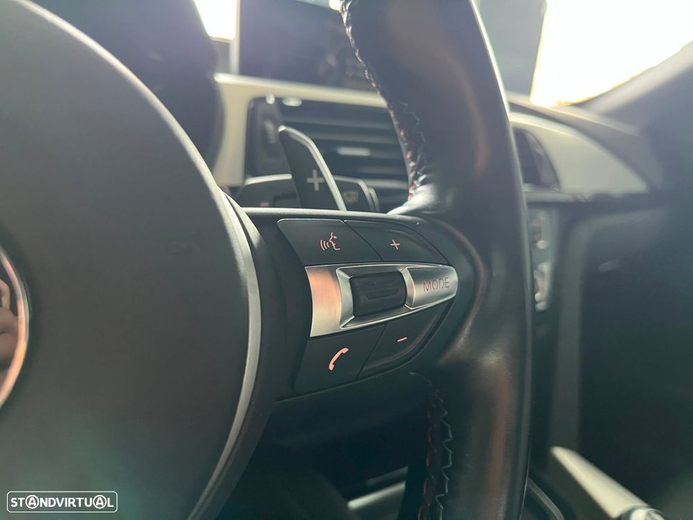 BMW M4 Auto - 22