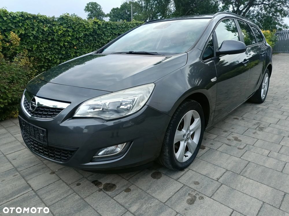 Opel Astra 1.4 Turbo Color Edition - 4