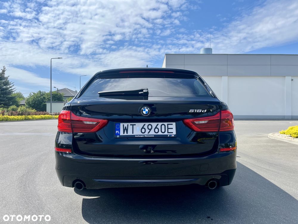 BMW Seria 5 518d Sport Line - 6