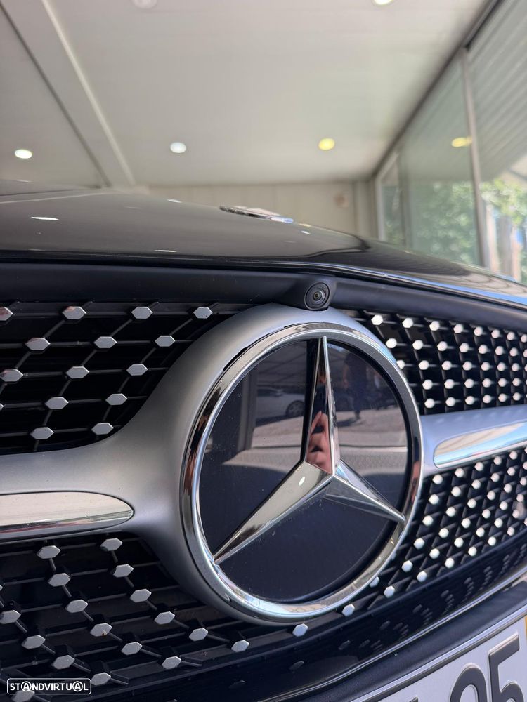 Mercedes-Benz CLA 200 d 8G-DCT AMG Line - 4