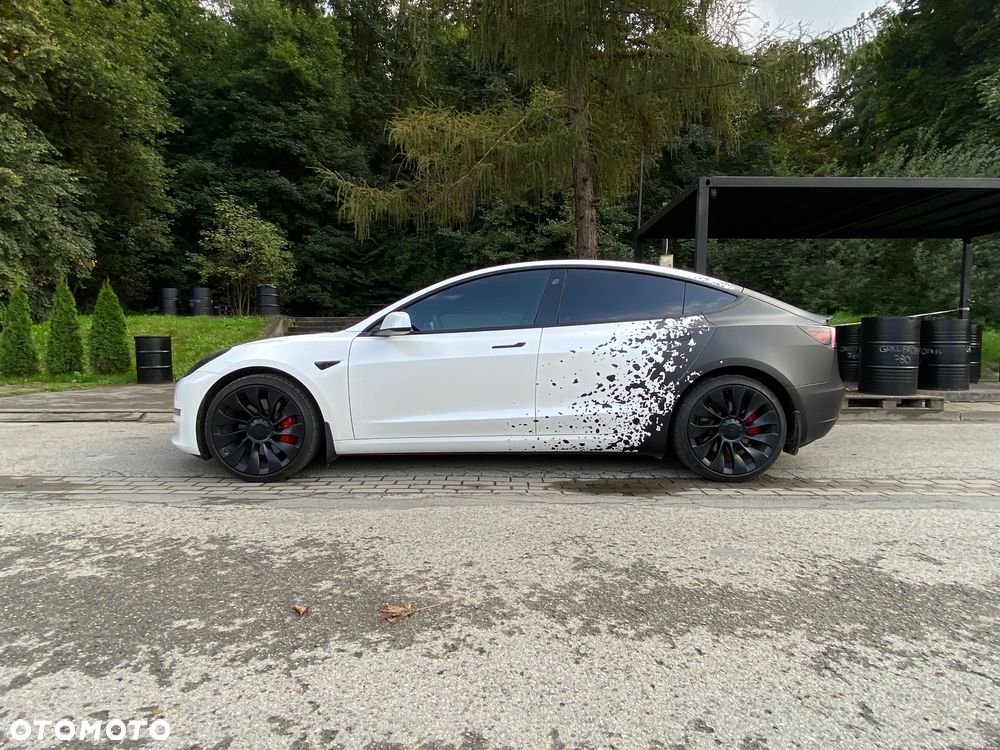 Tesla Model 3 Langstreckenbatterie Allradantrieb Dual Motor Performance - 3