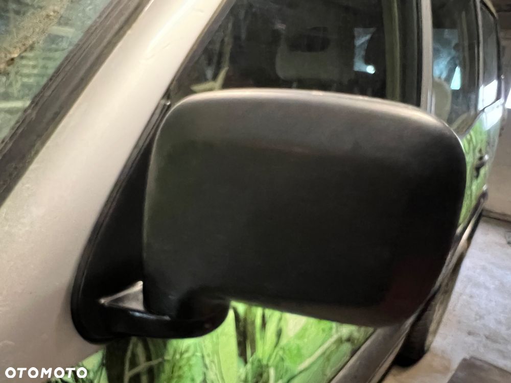Lusterko lewe prawe elektryczne lift Nissan Terrano 2 - 3