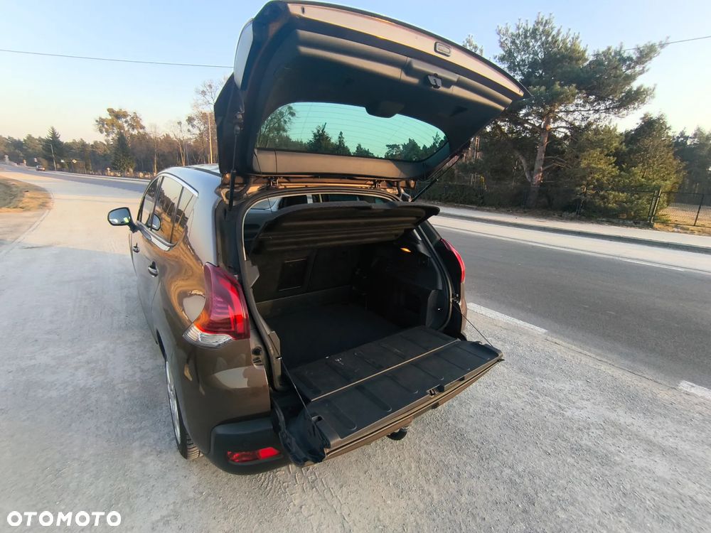 Peugeot 3008 HDi FAP 150 Premium - 23