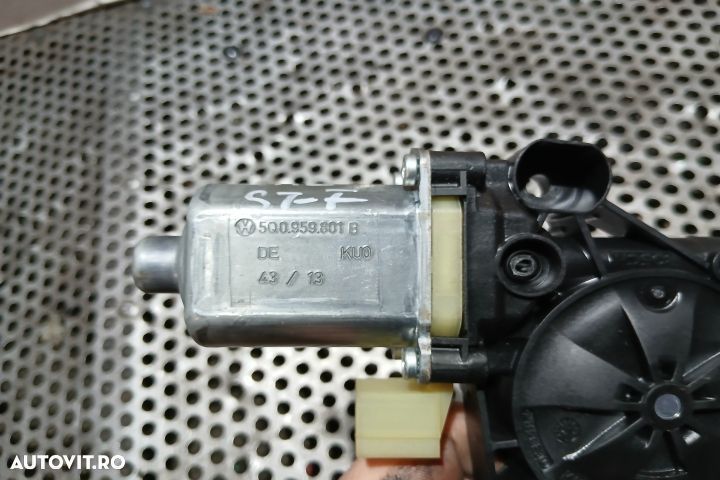 Motoras macara geam fata stanga 0130822717 5Q0959801B 0130822717 5Q09 - 4