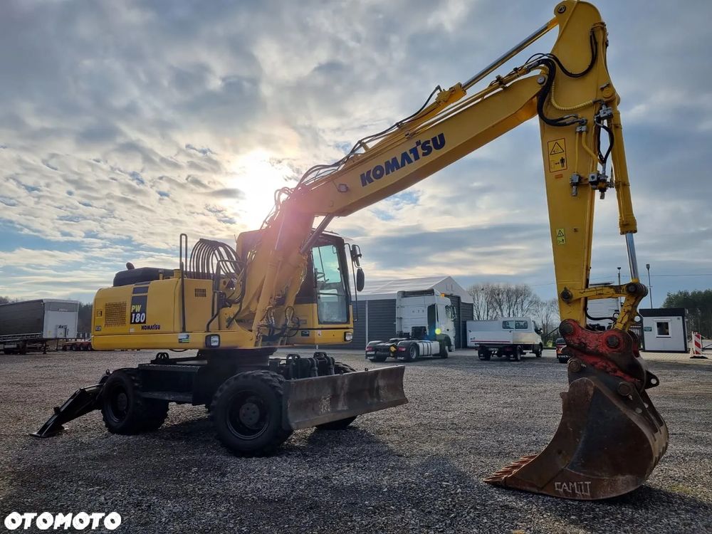 Komatsu PW180 Koparka 19t Kołowa‼️Super Stan Zadbana Stan bardzo dobry. Centralne smarowanie, Klima 2x Osprzęt - 4