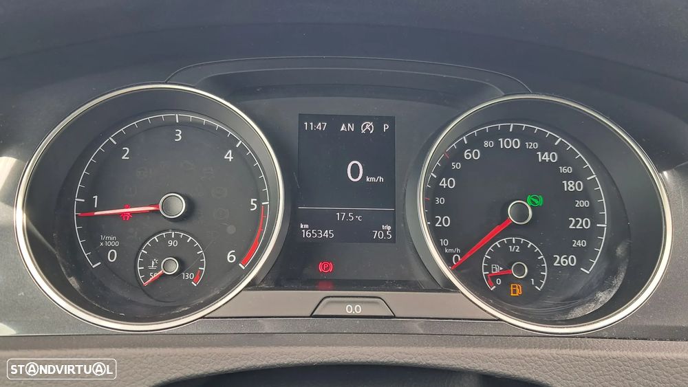 Volkswagen Golf Variant 1.6 TDi Confortline DSG — fotografia 5