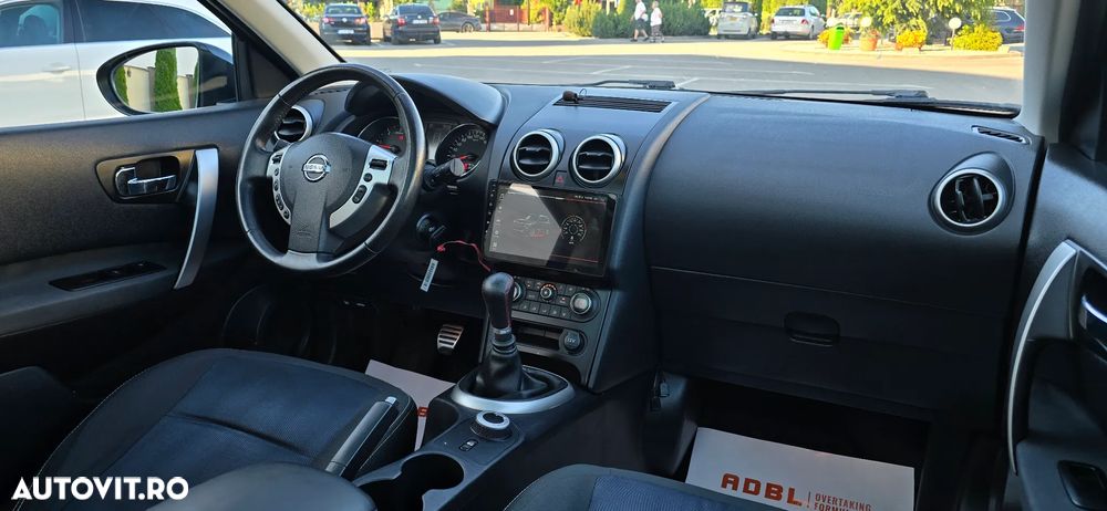 Nissan Qashqai 2.0 DCI 4 x 4 DPF tekna - 7