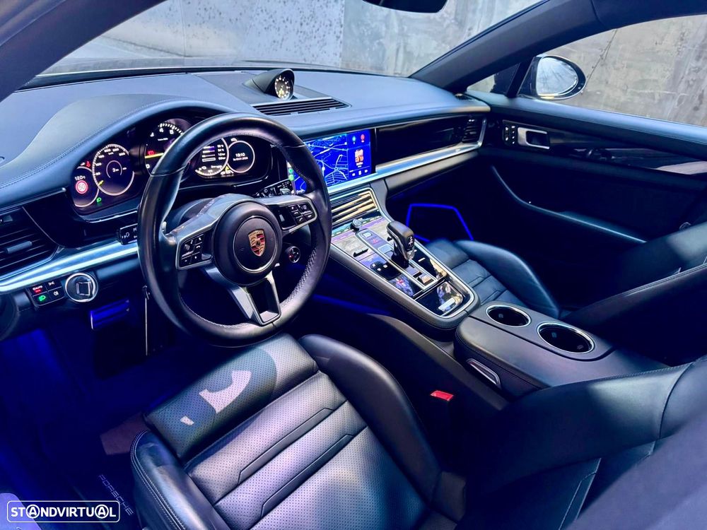 Porsche Panamera Sport Turismo 4S E-Hybrid - 10
