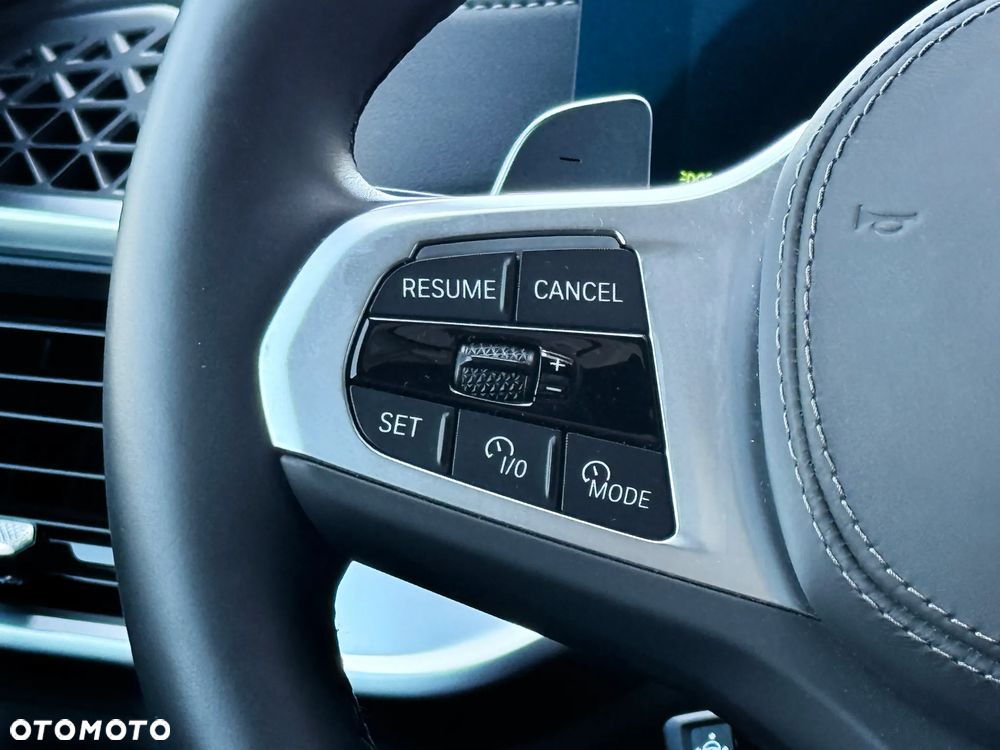 BMW X5 xDrive30d - 23