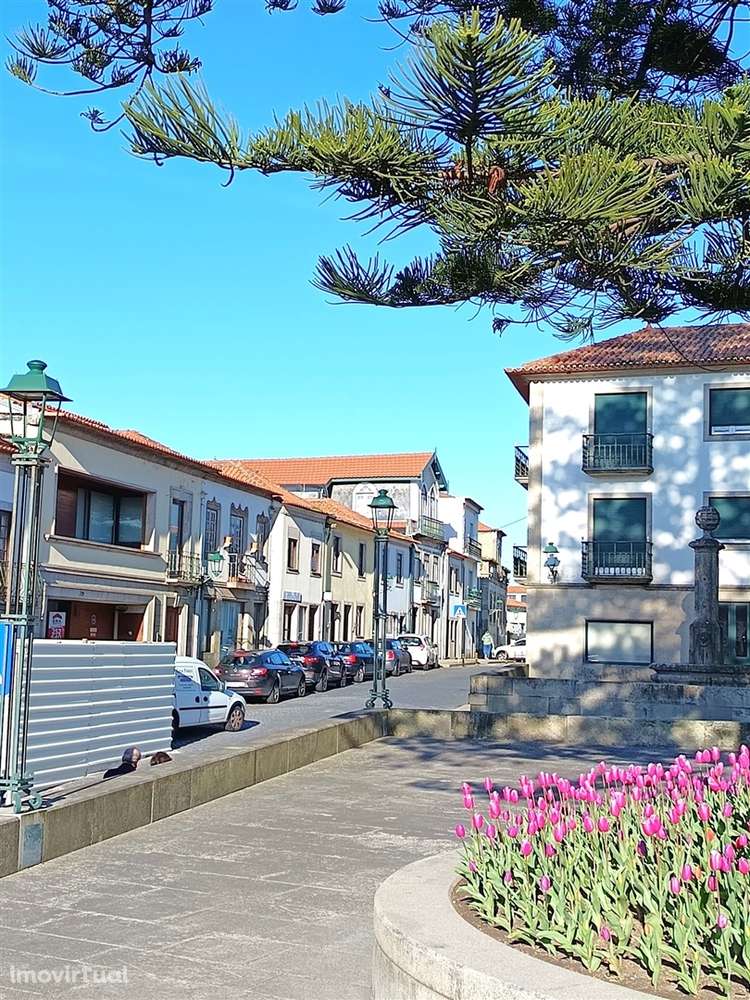 Moradia T6 para remodelar em Vila de Conde - Grande imagem: 2/25