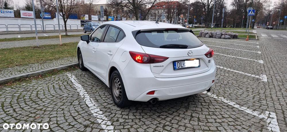 Mazda 3 - 4