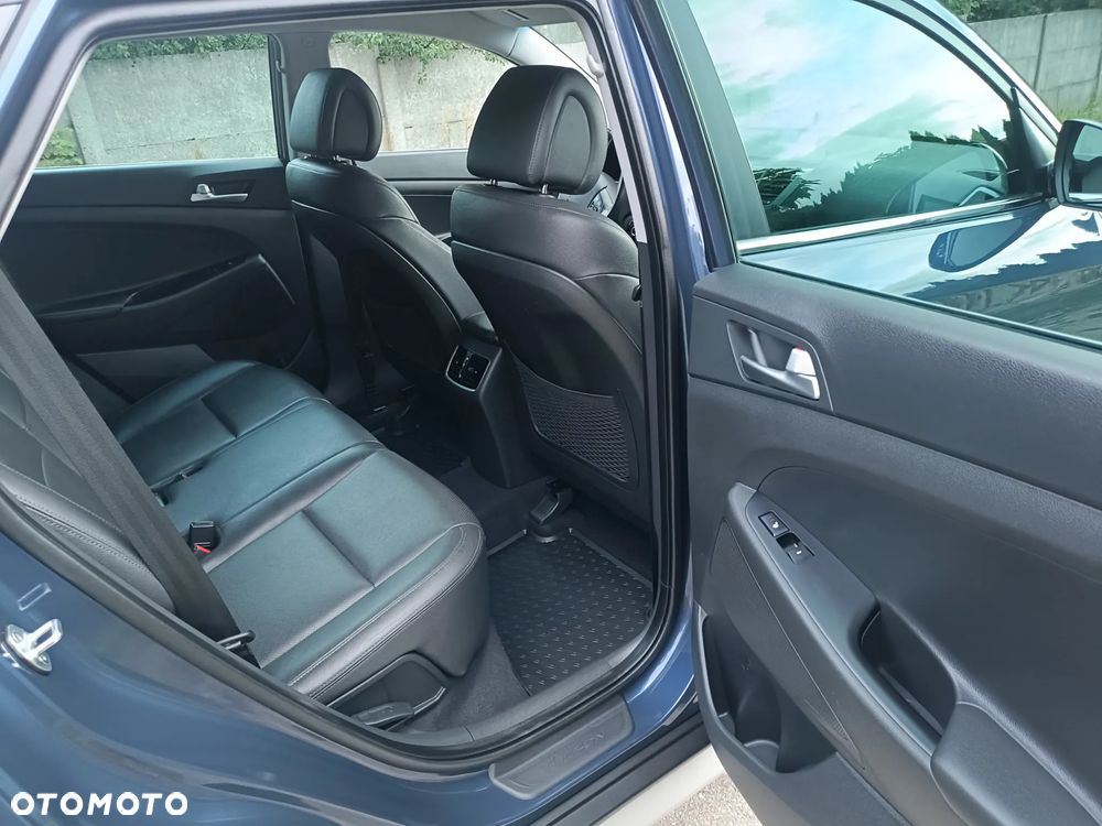 Hyundai Tucson 2.0 CRDI 4WD Premium - 28