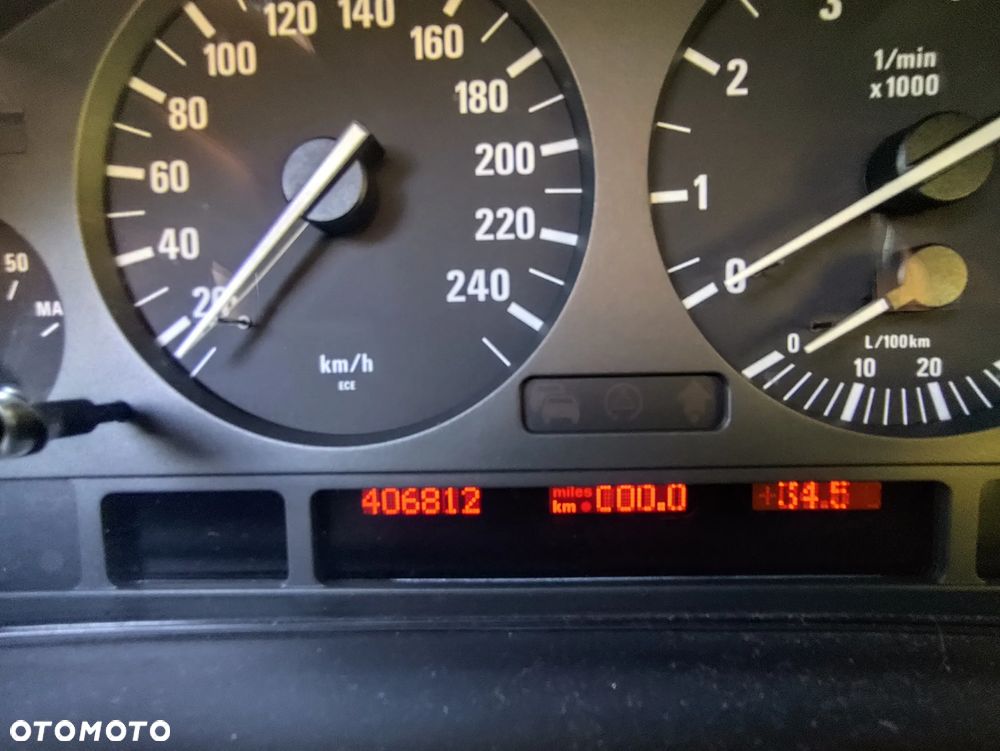 BMW Seria 5 - 11