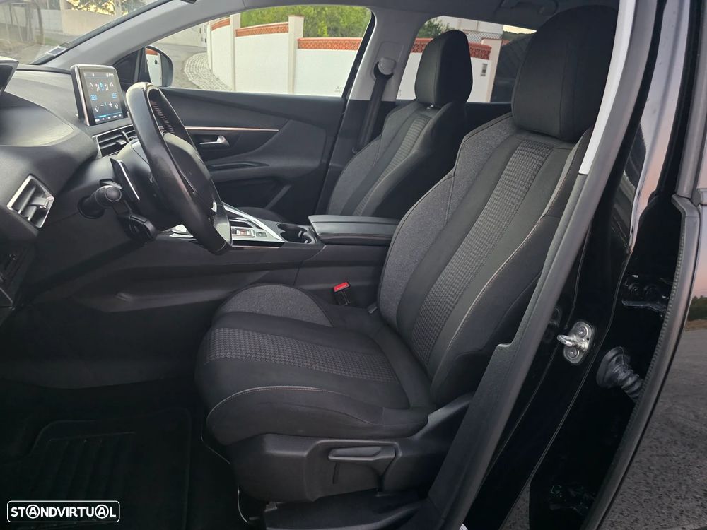 Peugeot 3008 PureTech 130 Stop & Start GPF EAT8 Allure - 4