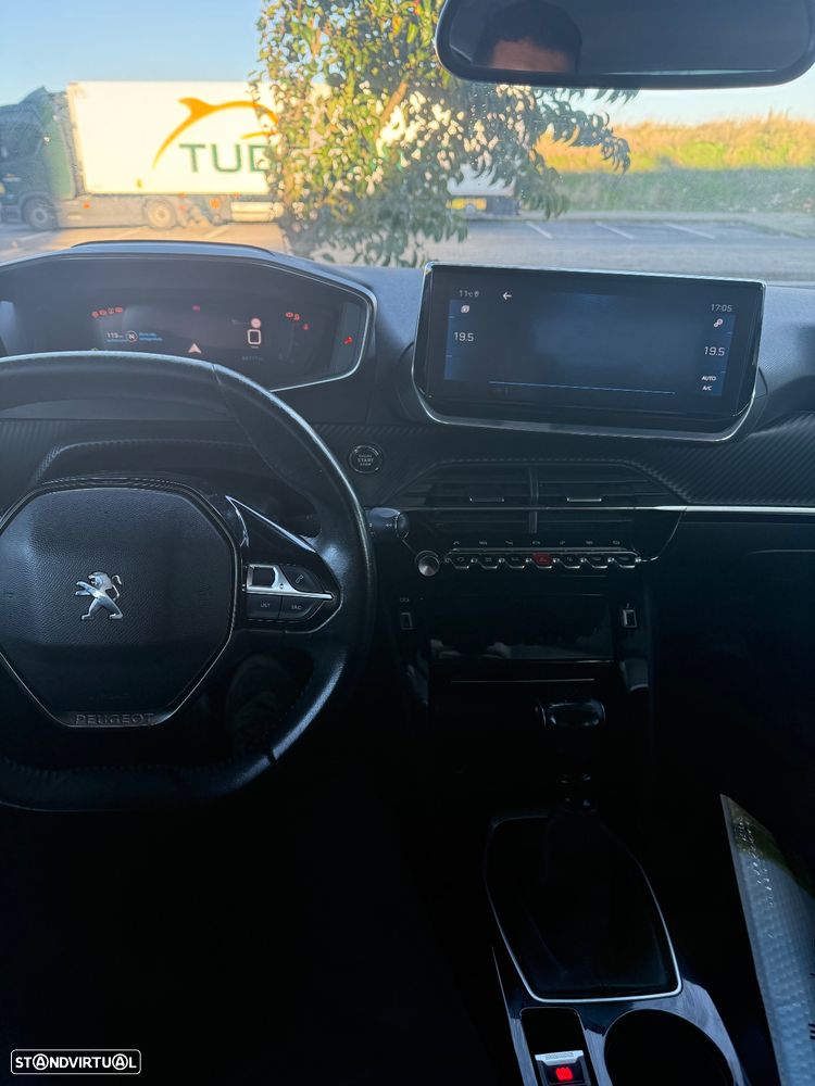 Peugeot 208 PureTech 100 Allure - 15