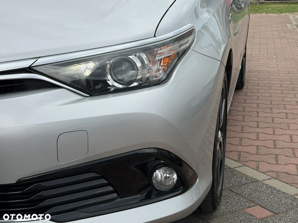 Toyota Auris 1.8 VVT-i Automatik Edition-S - 24