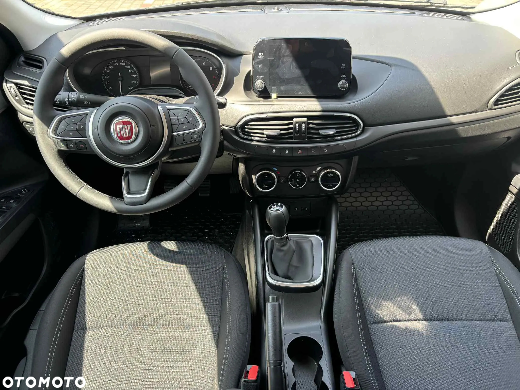 Fiat Tipo 1.0 T3 - 18