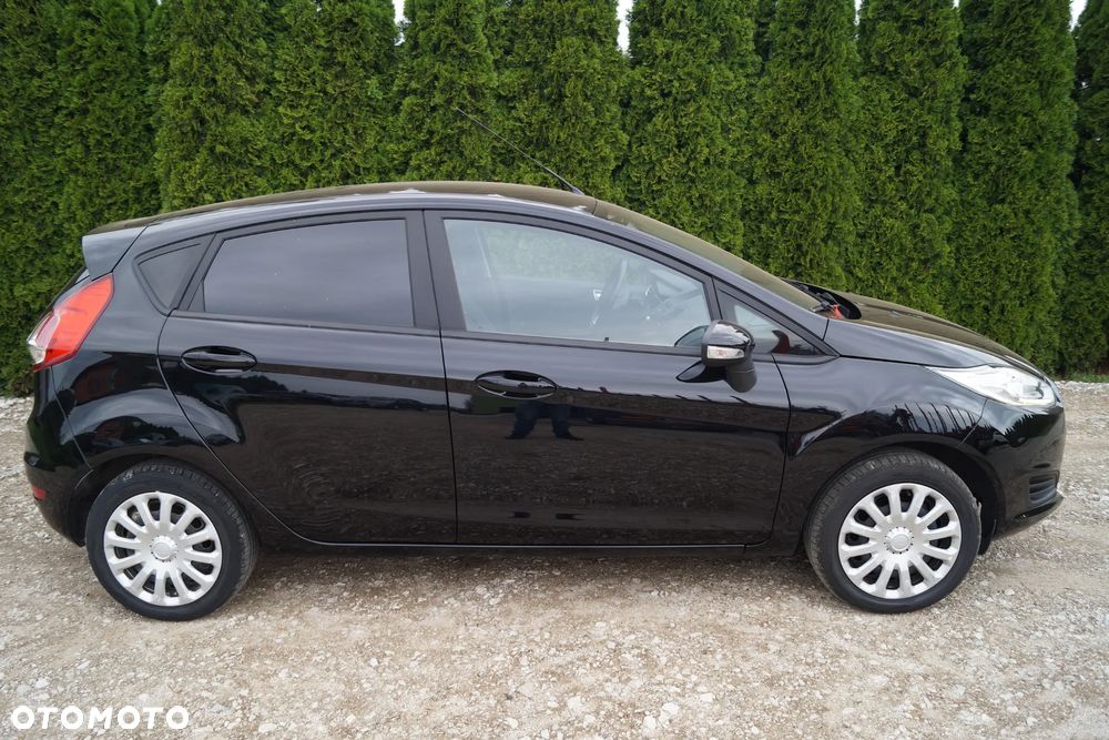 Ford Fiesta 1.0 Champions Edition - 2