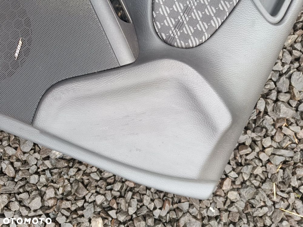 MERCEDES W203 BOCZEK TAPICERKA LEWY PRZÓD PRZEDNI EUROPA - 7