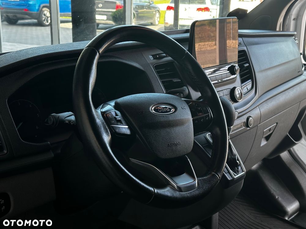 Ford Transit - 11