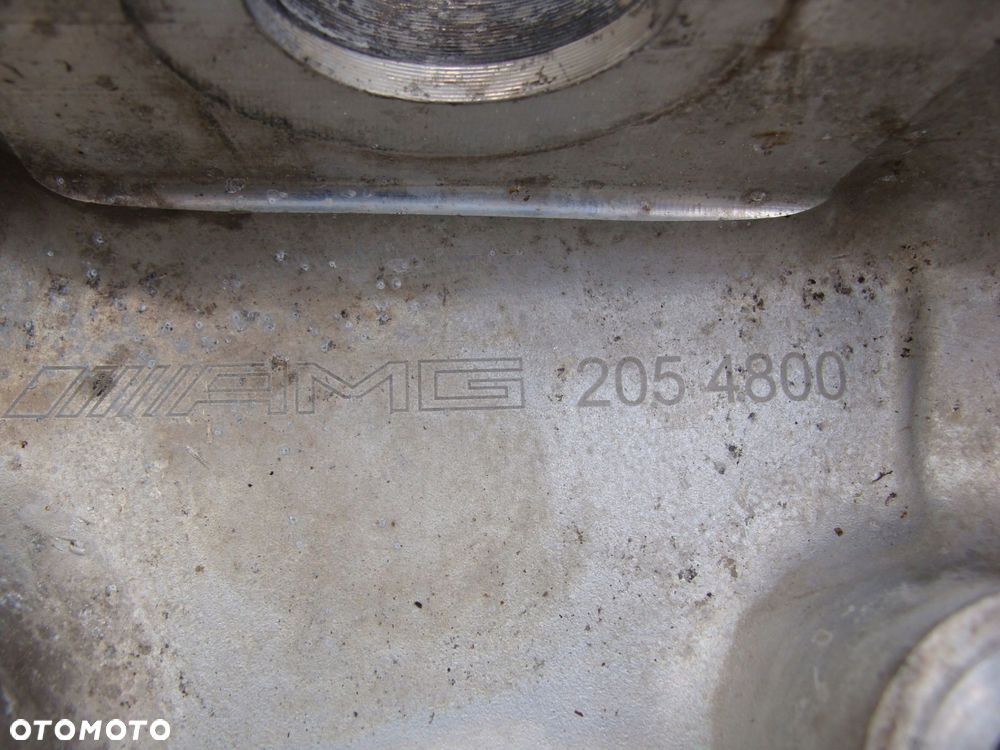 zwrotnica piasta prawa mercedes c-klasa w205 63amg 2054800 - 4