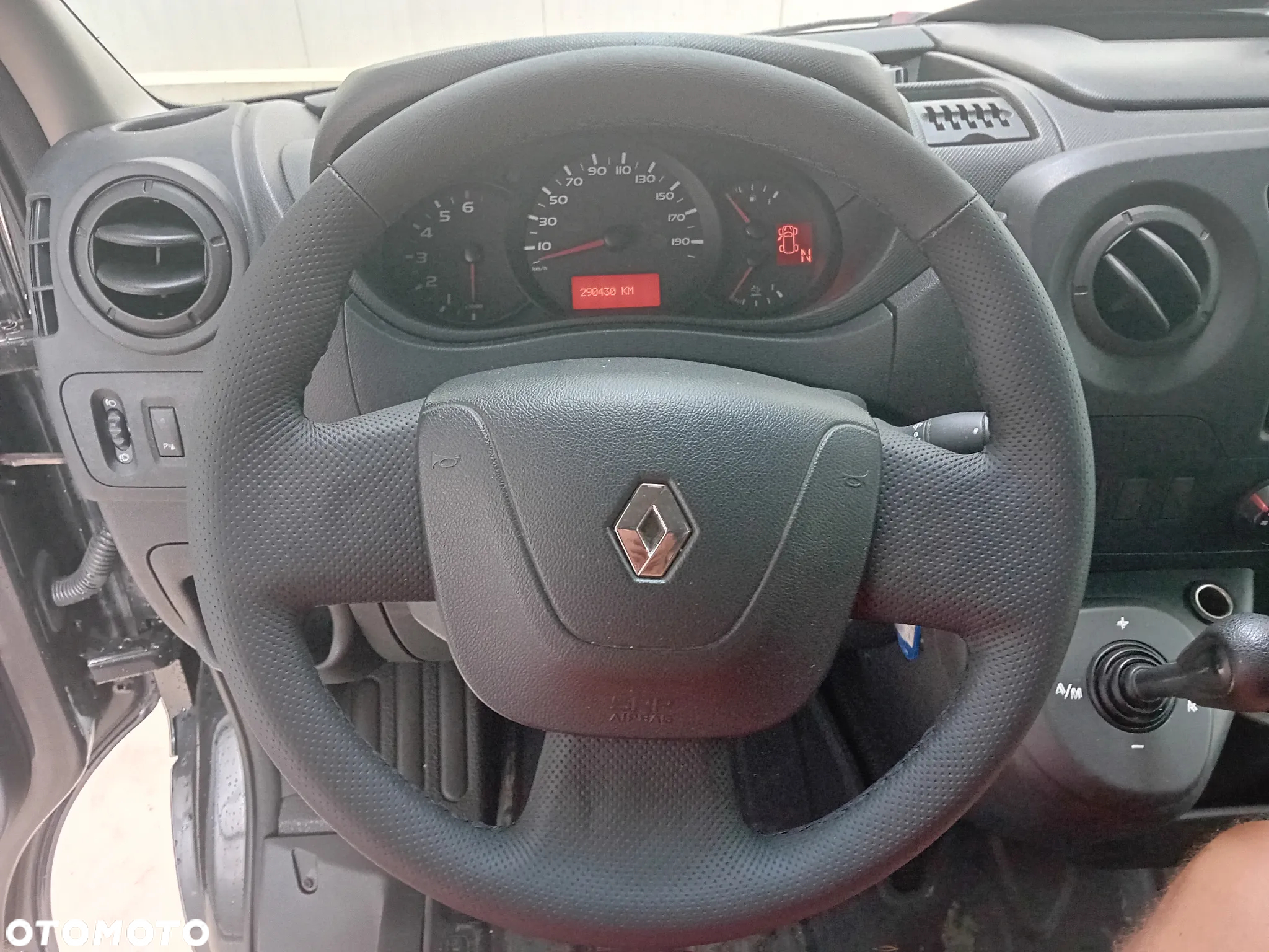 Renault Master - 25