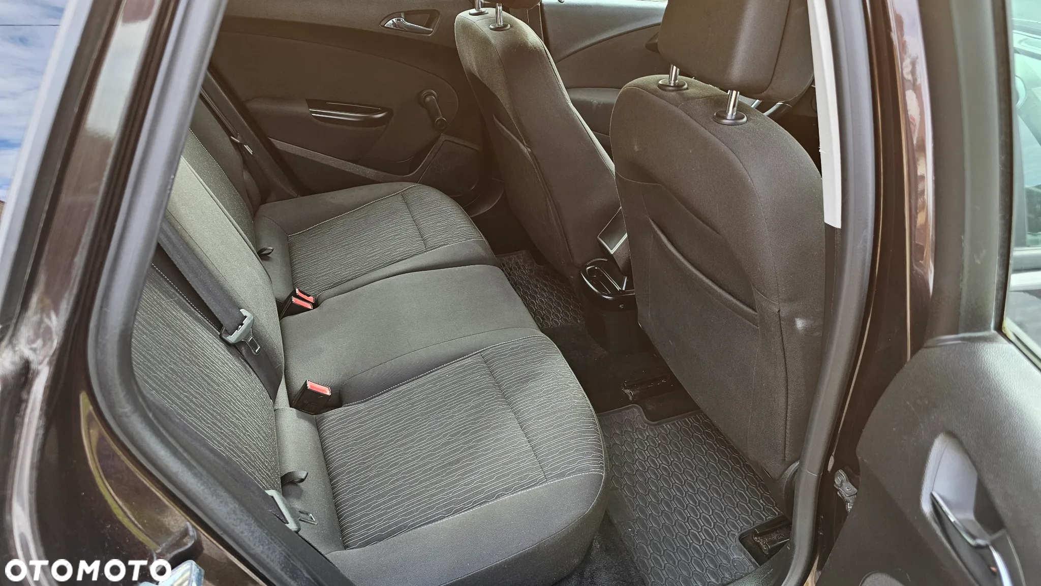 Opel Astra IV 1.6 Sport EU6 - 9