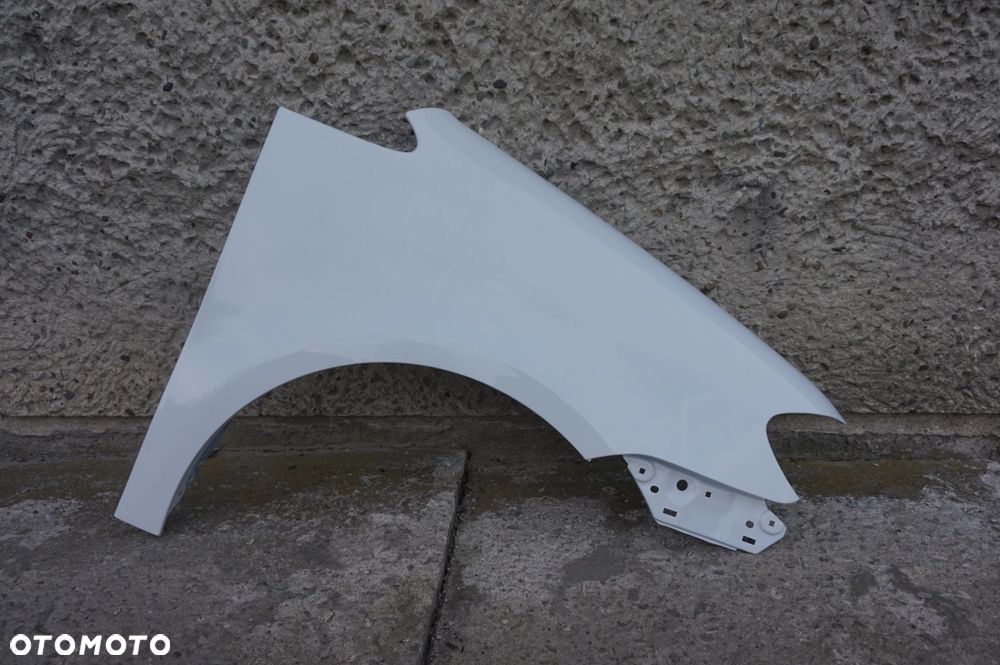 BŁOTNIK PRAWY TOURAN LIFT 07/10r LB9A - 3